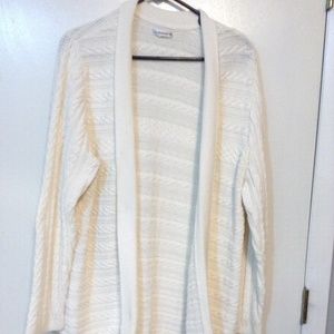 CROFT AND BARROW CREAMY WHITE CARDIGAN SWEATER